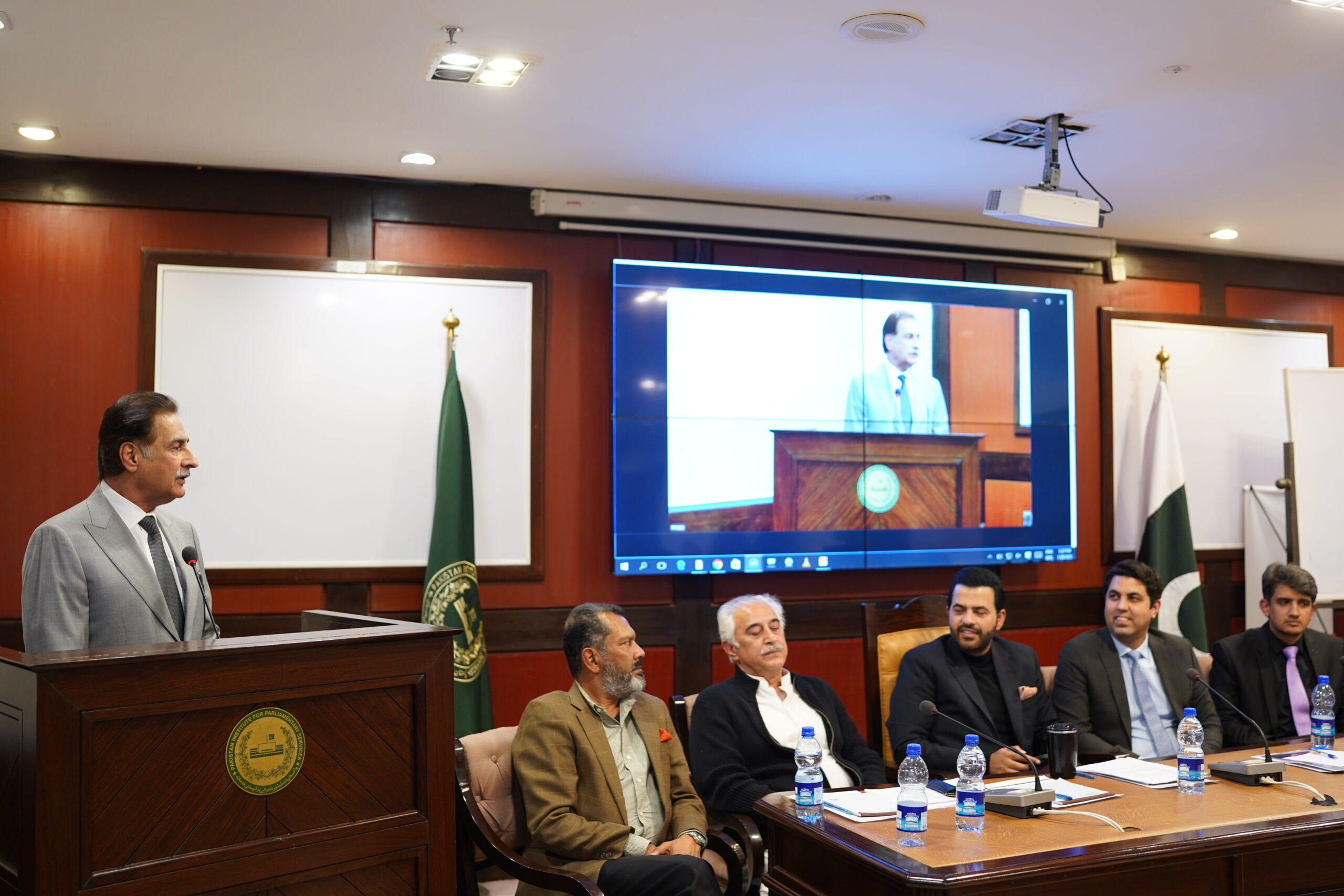 https://energyandeconomyforum.com/wp-content/uploads/2025/06/DSC05836-scaled.jpg
